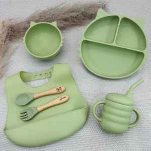 Coffret Repas Bébé Personnalisé – Assiette Chat, Bol, Tasse, Bavoir & Couverts