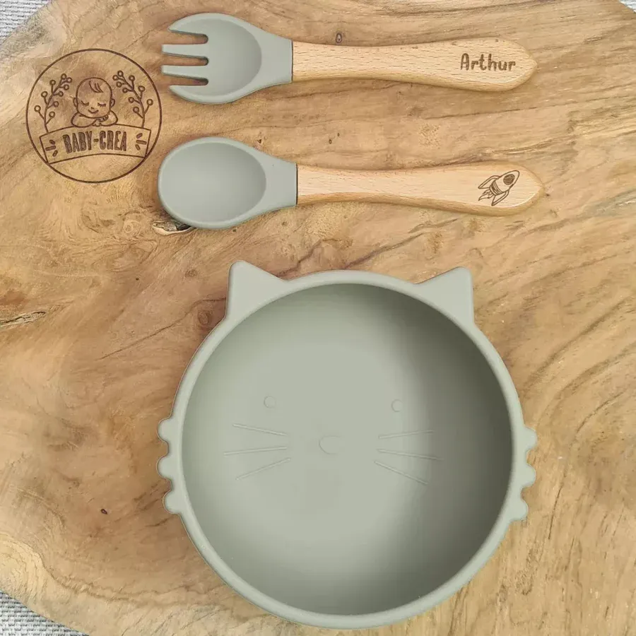 Coffret Bébé Personnalisé – Bol Chat & Couverts Gravés au Prénom – Image 5