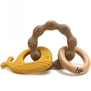 Anneau de Dentition Bébé Personnalisé – Dauphin en Bois & Silicone Sans BPA