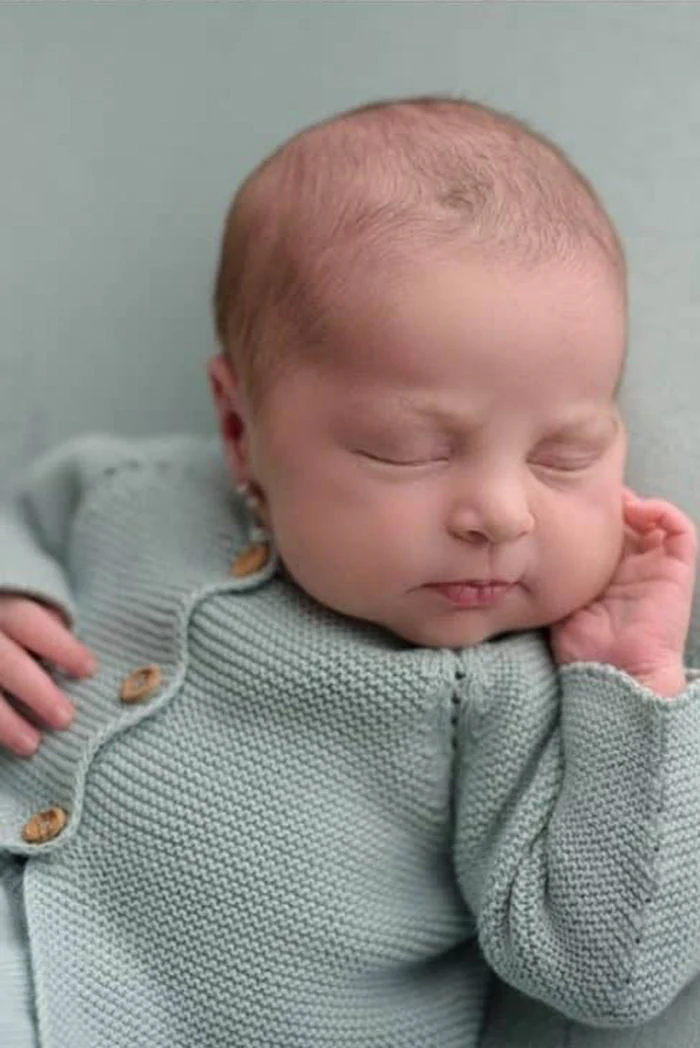 Tenue de Naissance en Coton Bio Menthe Vert Pâle – Image 2