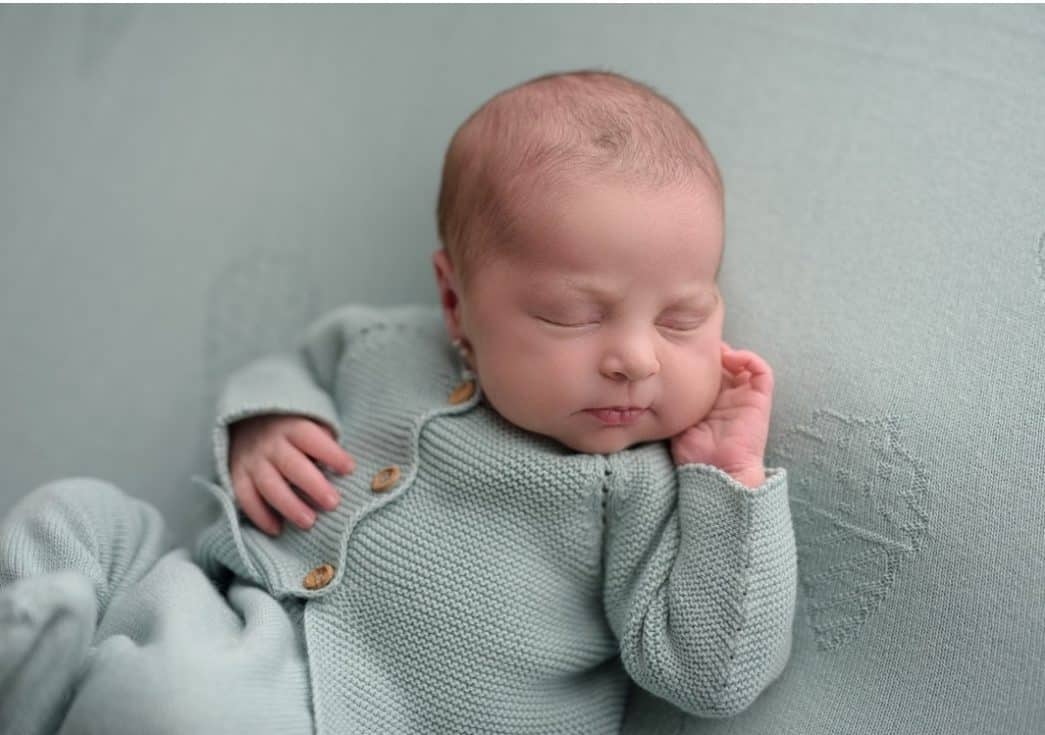 Tenue de Naissance en Coton Bio Menthe Vert Pâle – Image 4